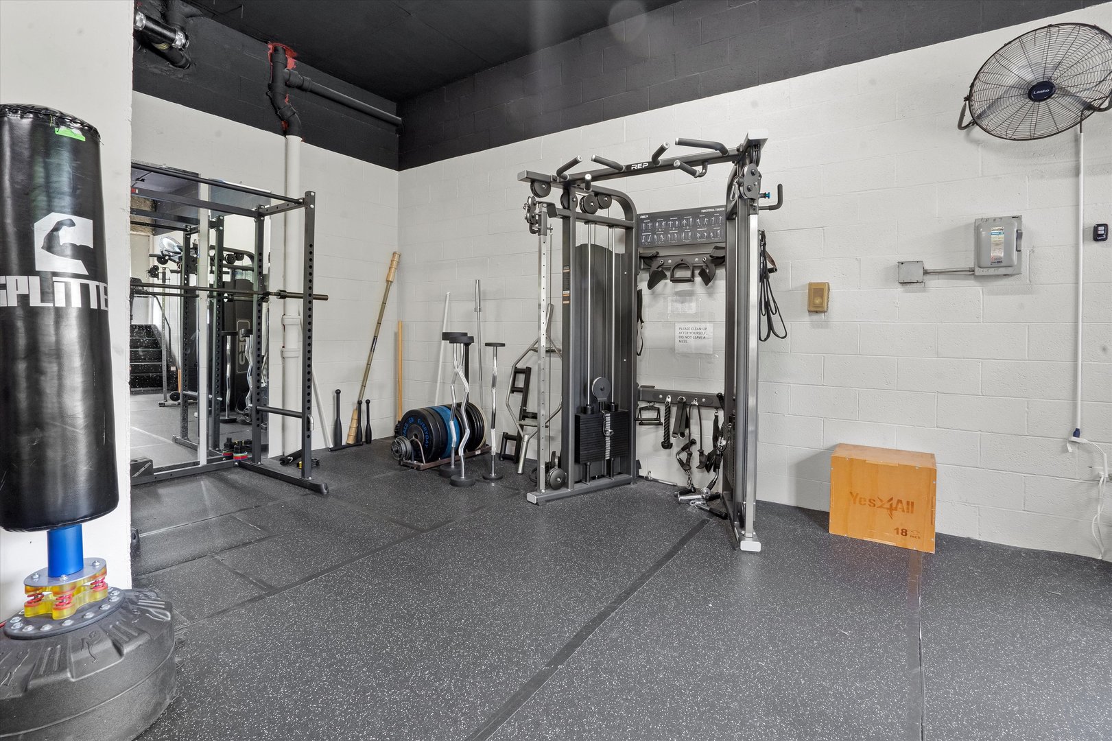 901 S Plymouth Court Unit: 1402
