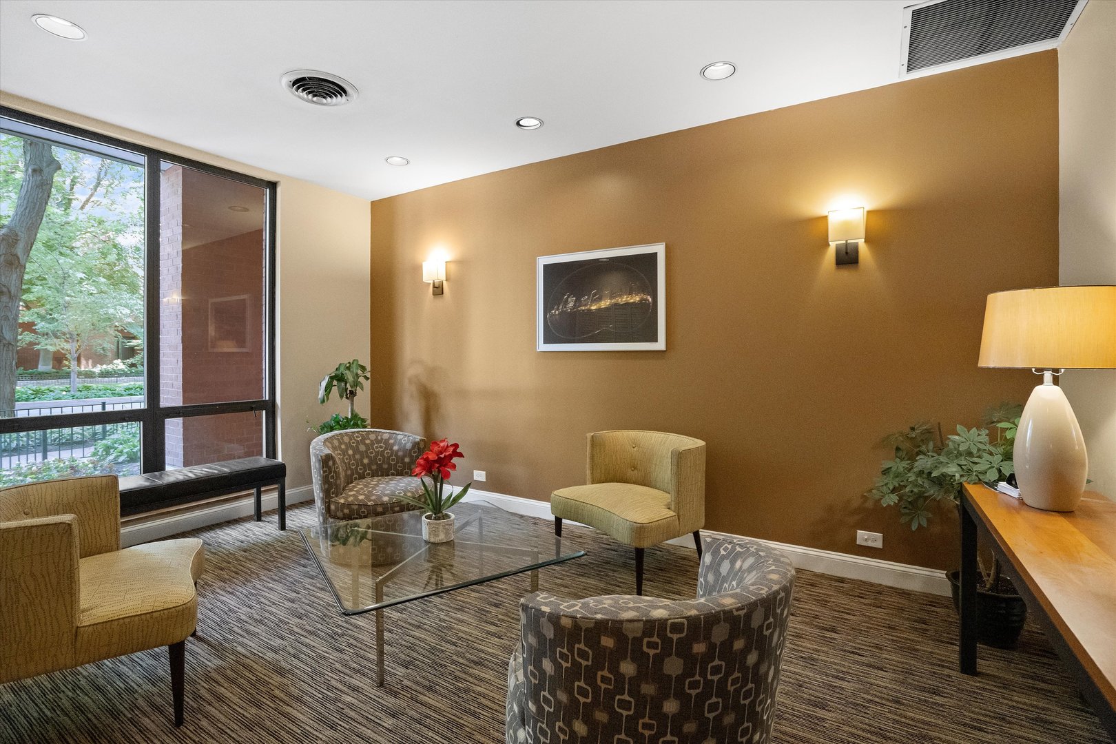 901 S Plymouth Court Unit: 1402