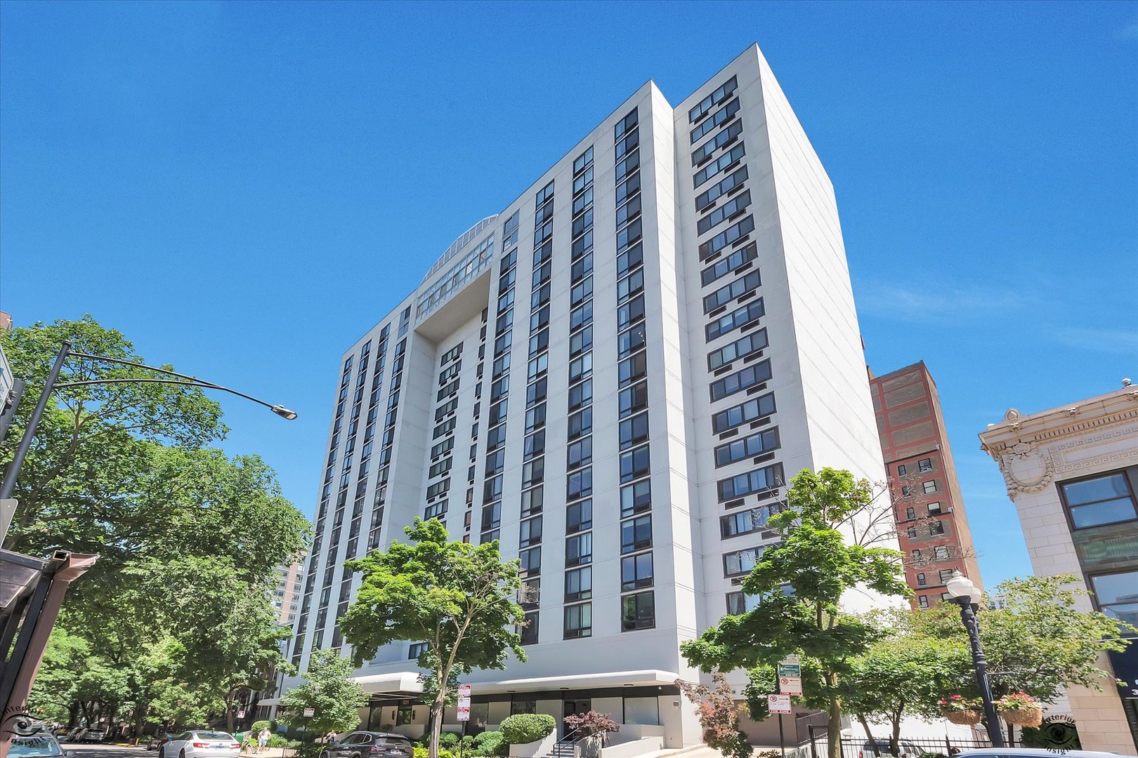 1221 N Dearborn Street Unit: P11S