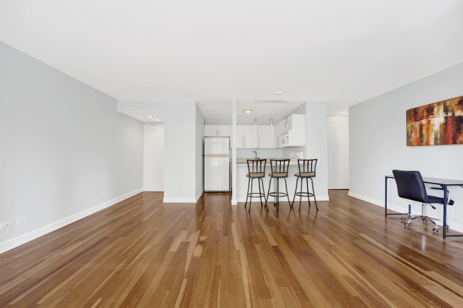 33 E CEDAR Street Unit: 5A