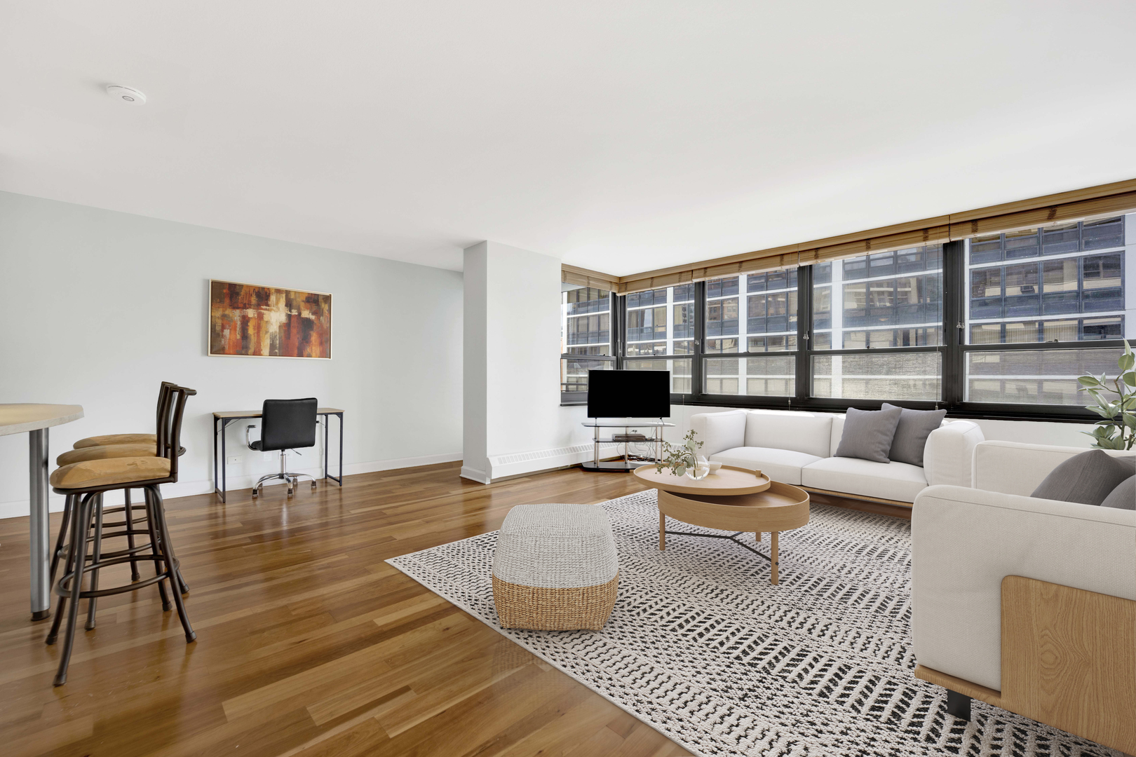 33 E CEDAR Street Unit: 5A