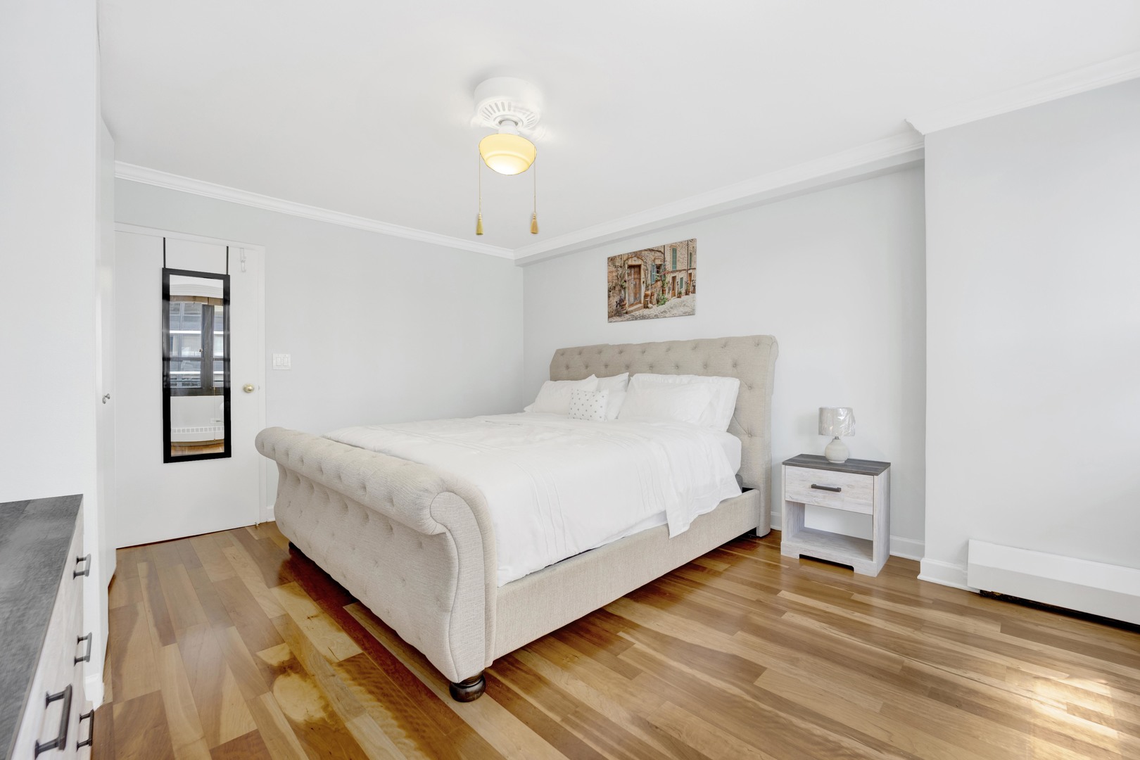 33 E CEDAR Street Unit: 5A