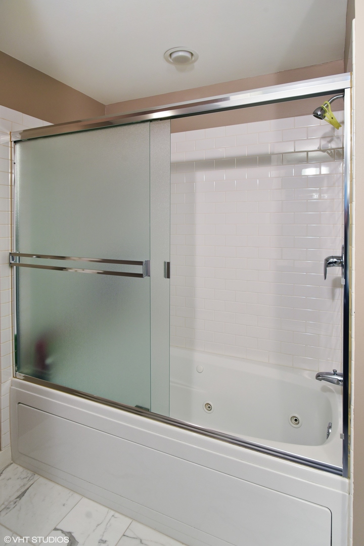 737 W WASHINGTON Boulevard Unit: 2110