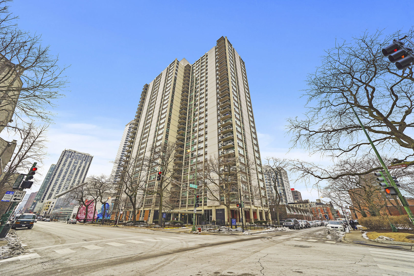 1255 N Sandburg Terrace Unit: 1903