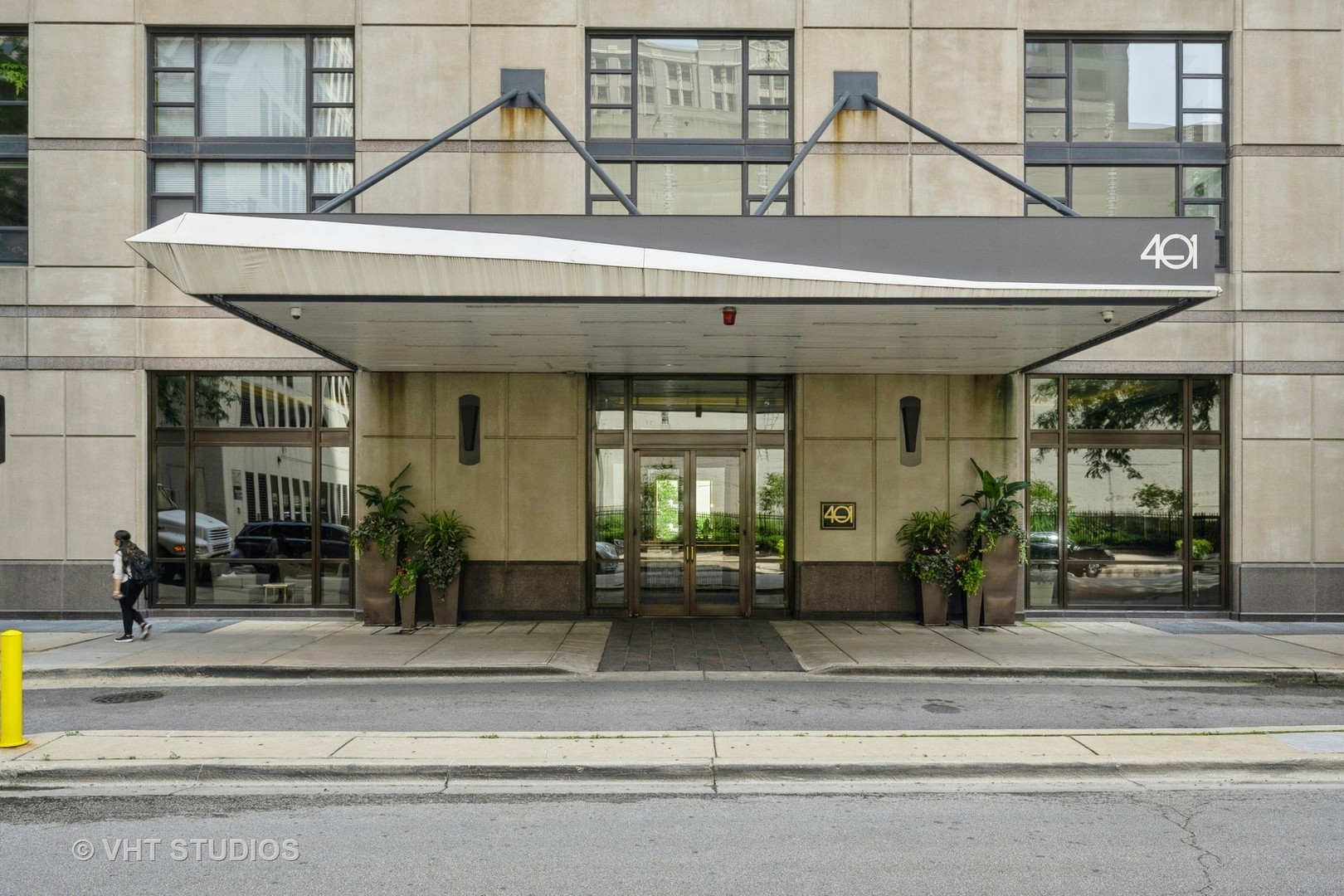 401 E Ontario Street Unit: 4502