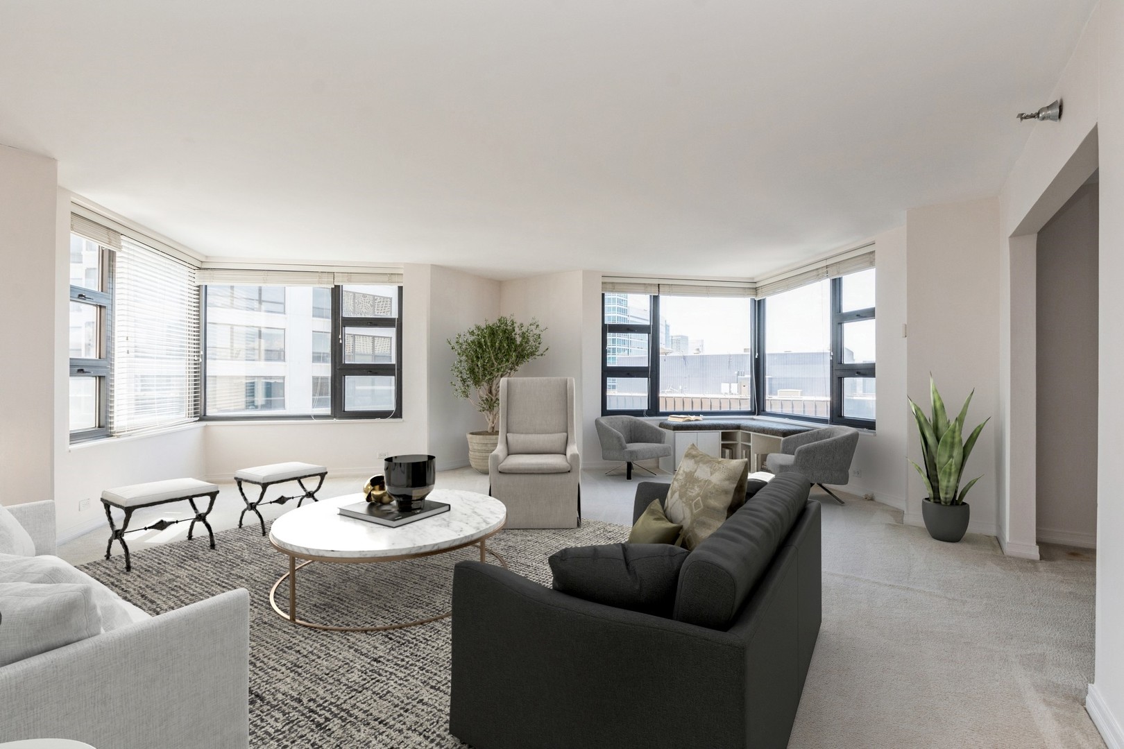 401 E Ontario Street Unit: 4502