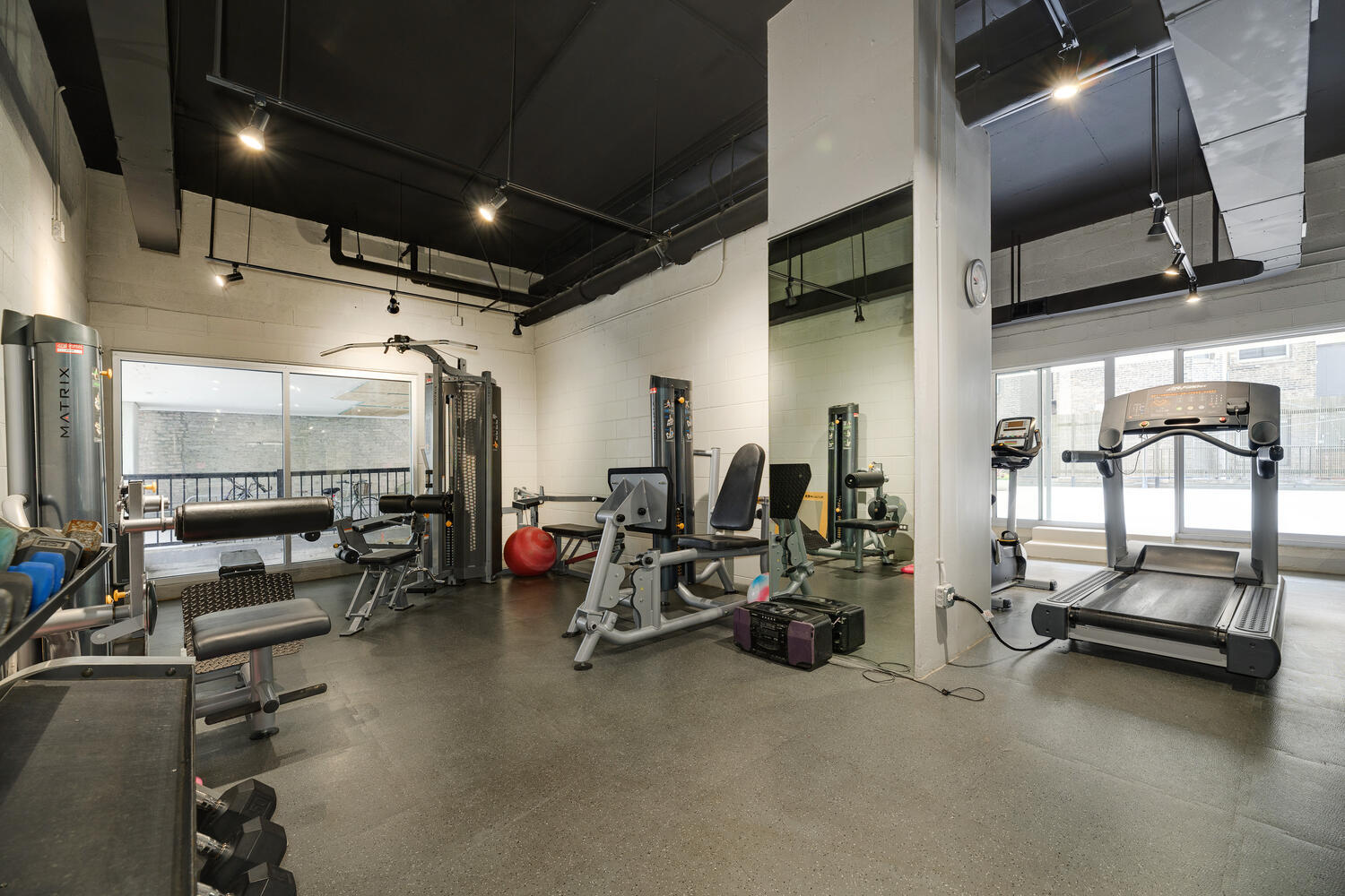71 E Division Street Unit: 1403