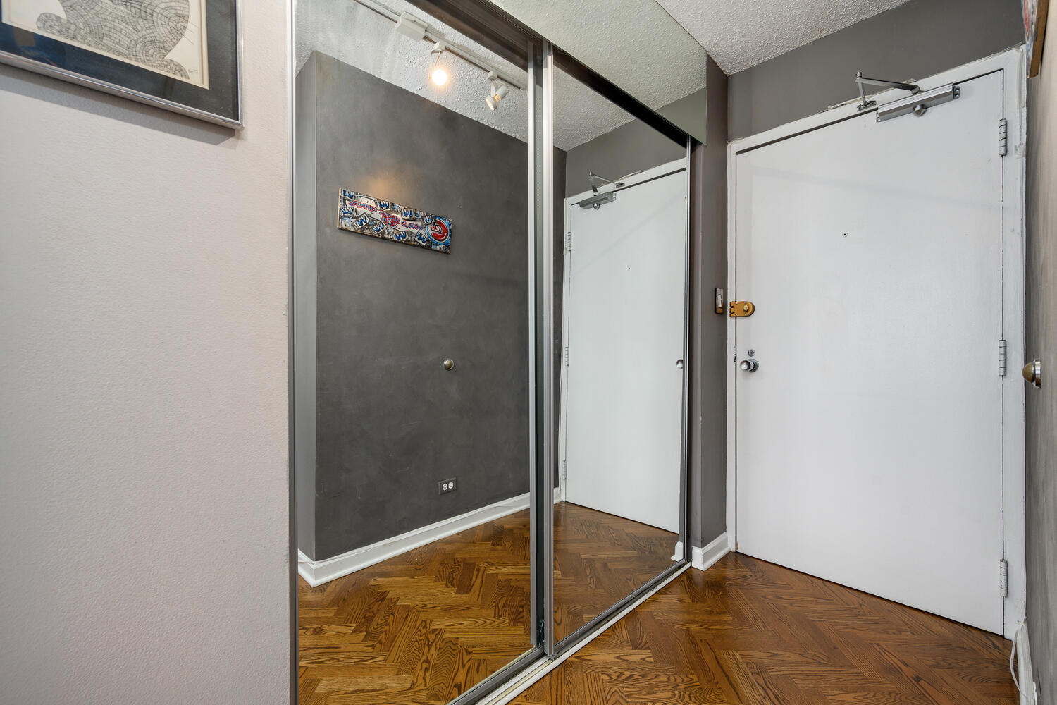 71 E Division Street Unit: 1403