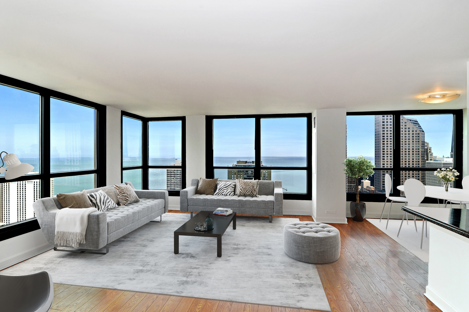 1030 N STATE Street Unit: 40E