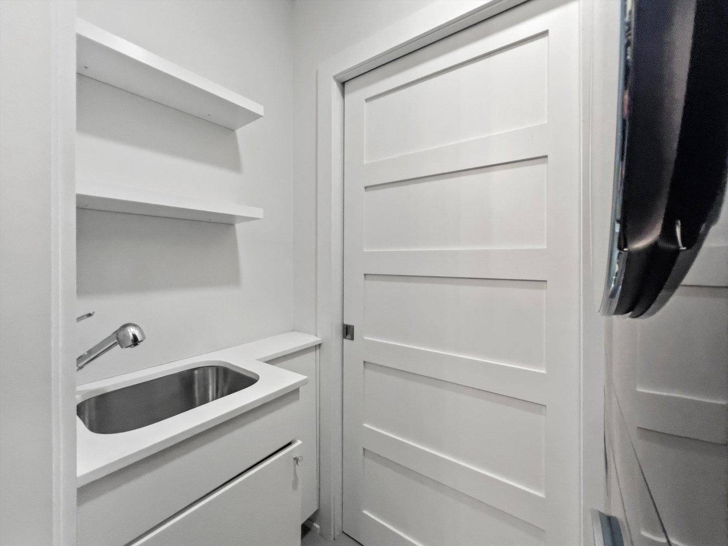 1406 W Chicago Avenue Unit: 2