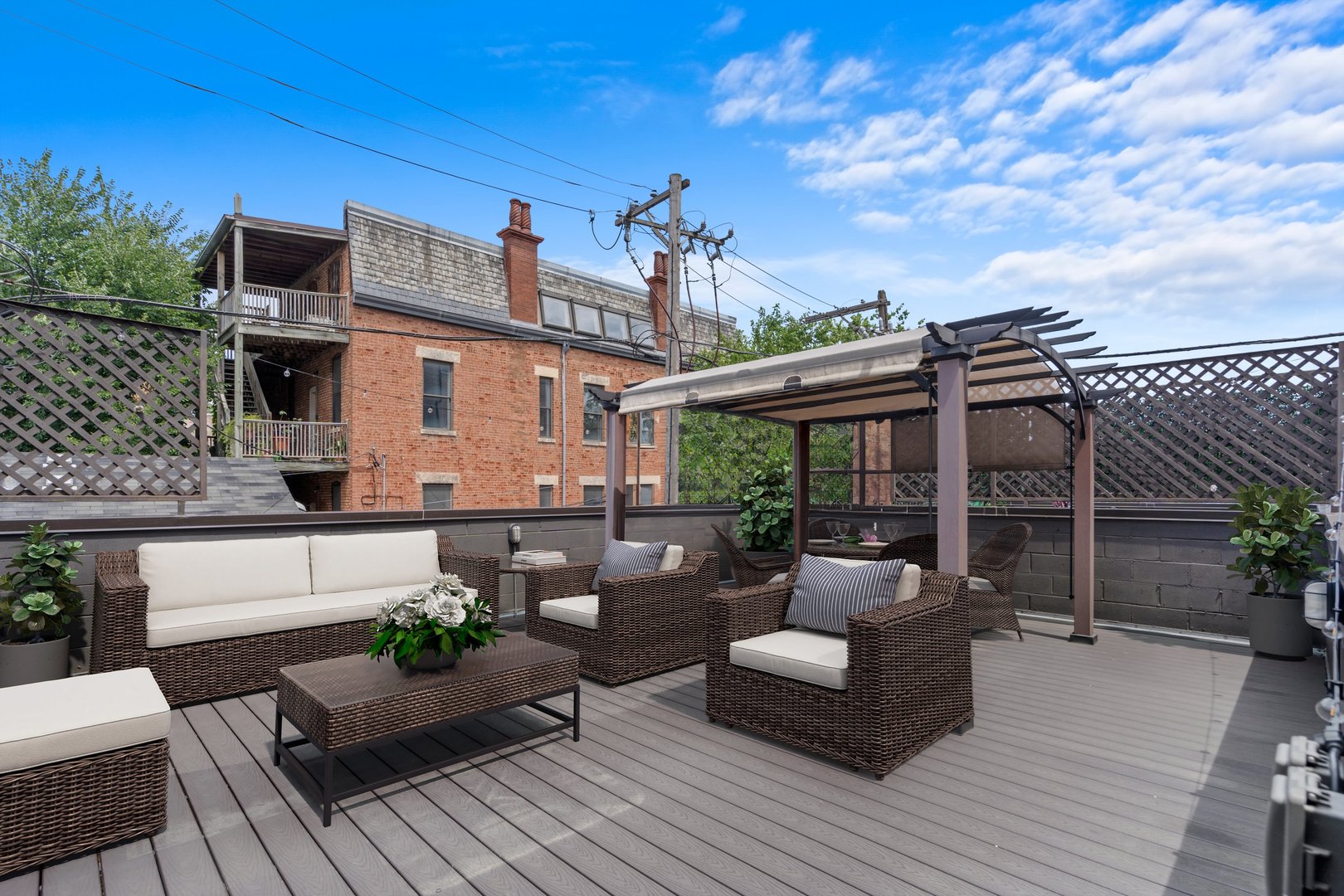 1406 W Chicago Avenue Unit: 2