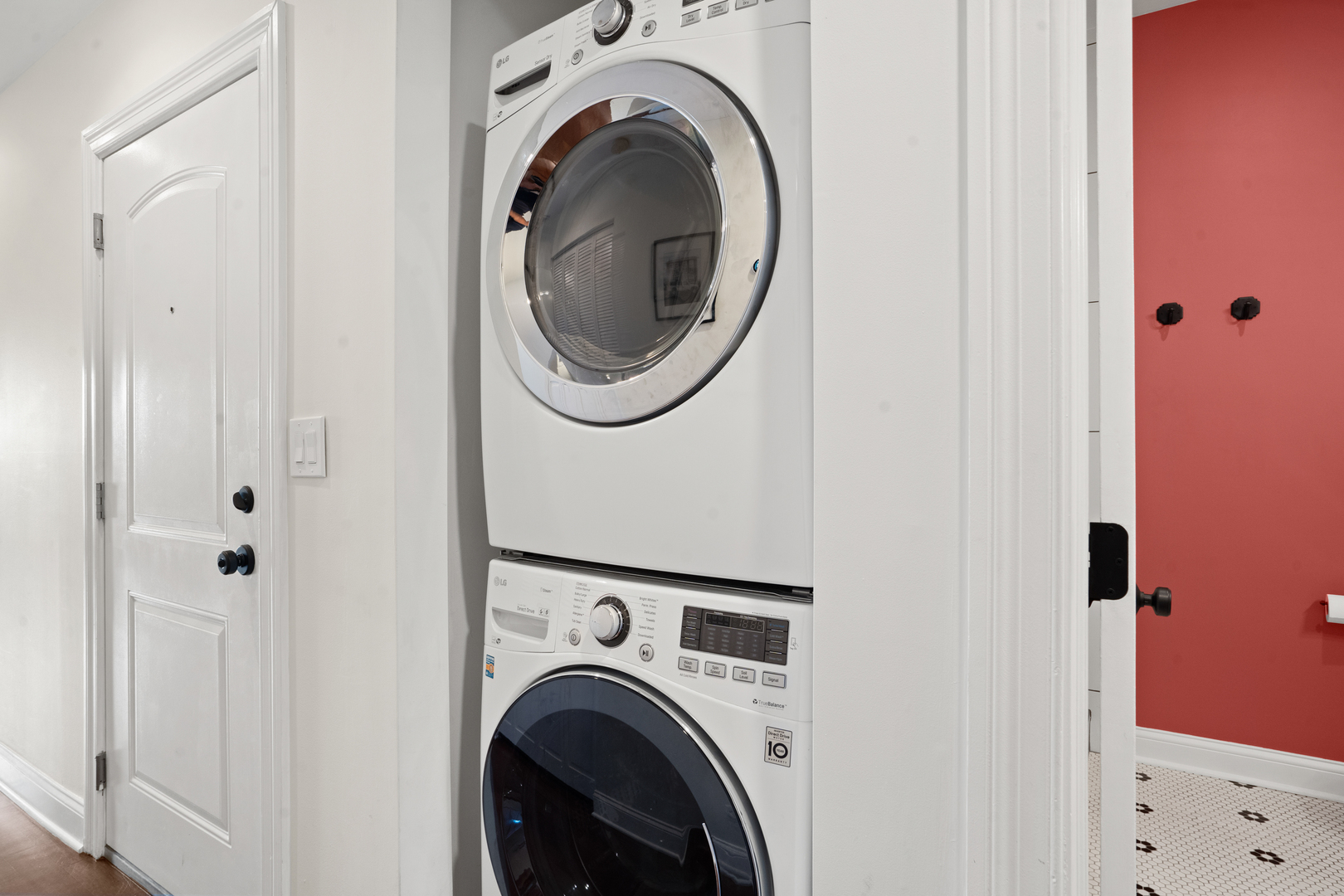 2118 W RICE Street Unit: 4