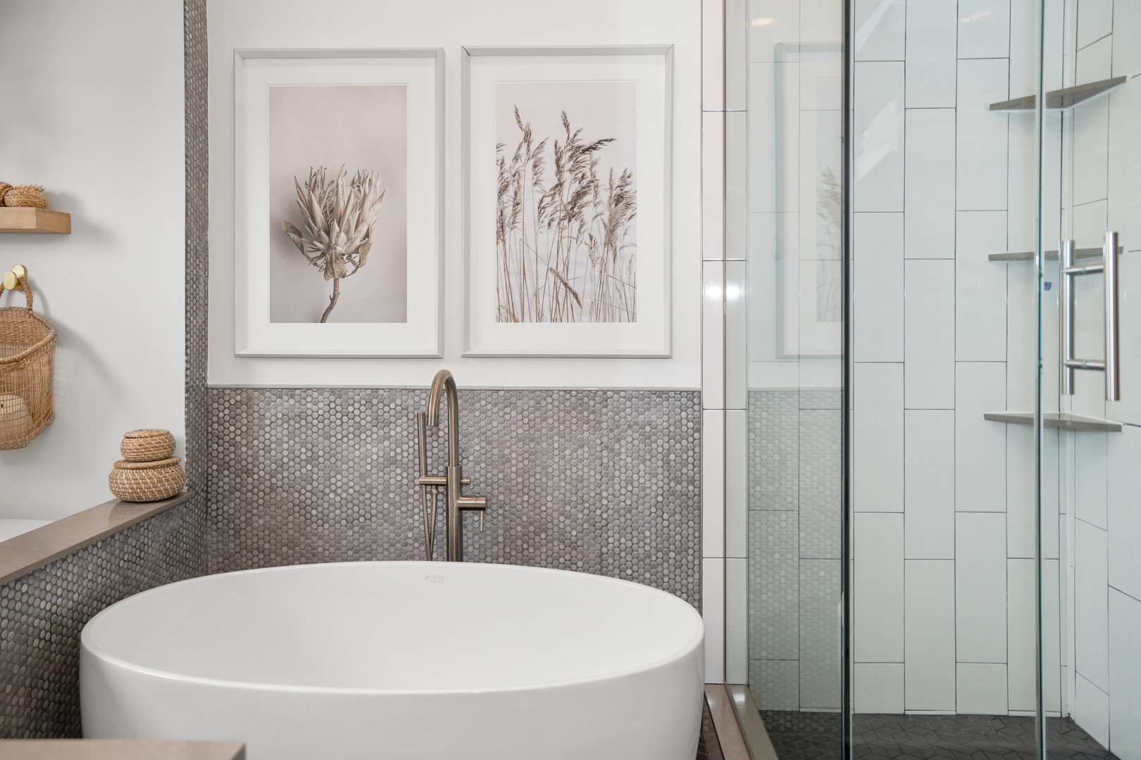 2118 W RICE Street Unit: 4