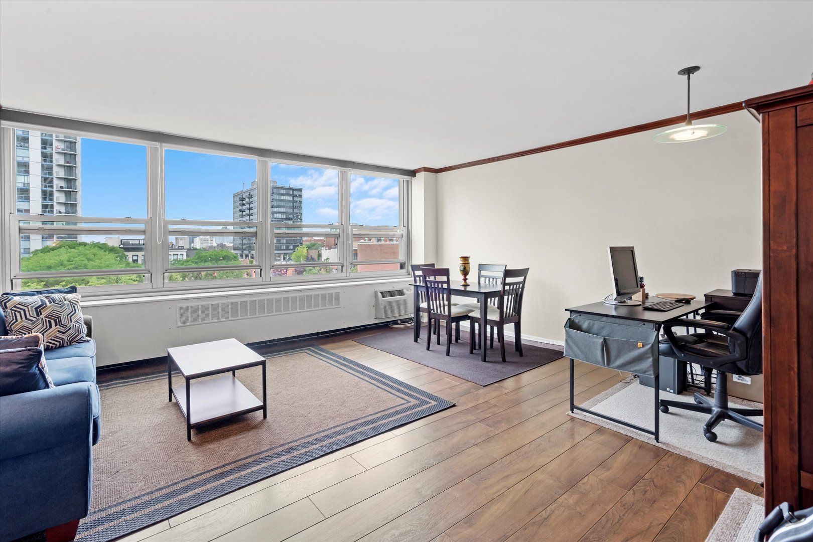 1255 N Sandburg Terrace Unit: 509