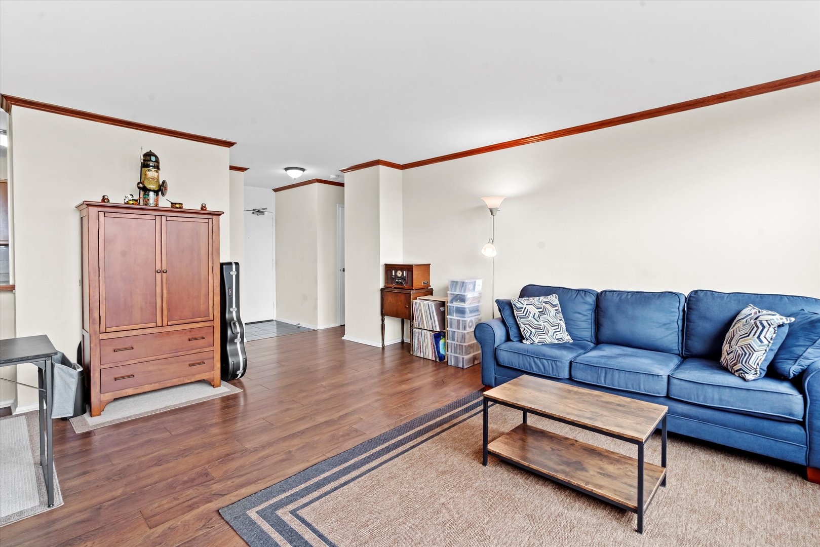 1255 N Sandburg Terrace Unit: 509