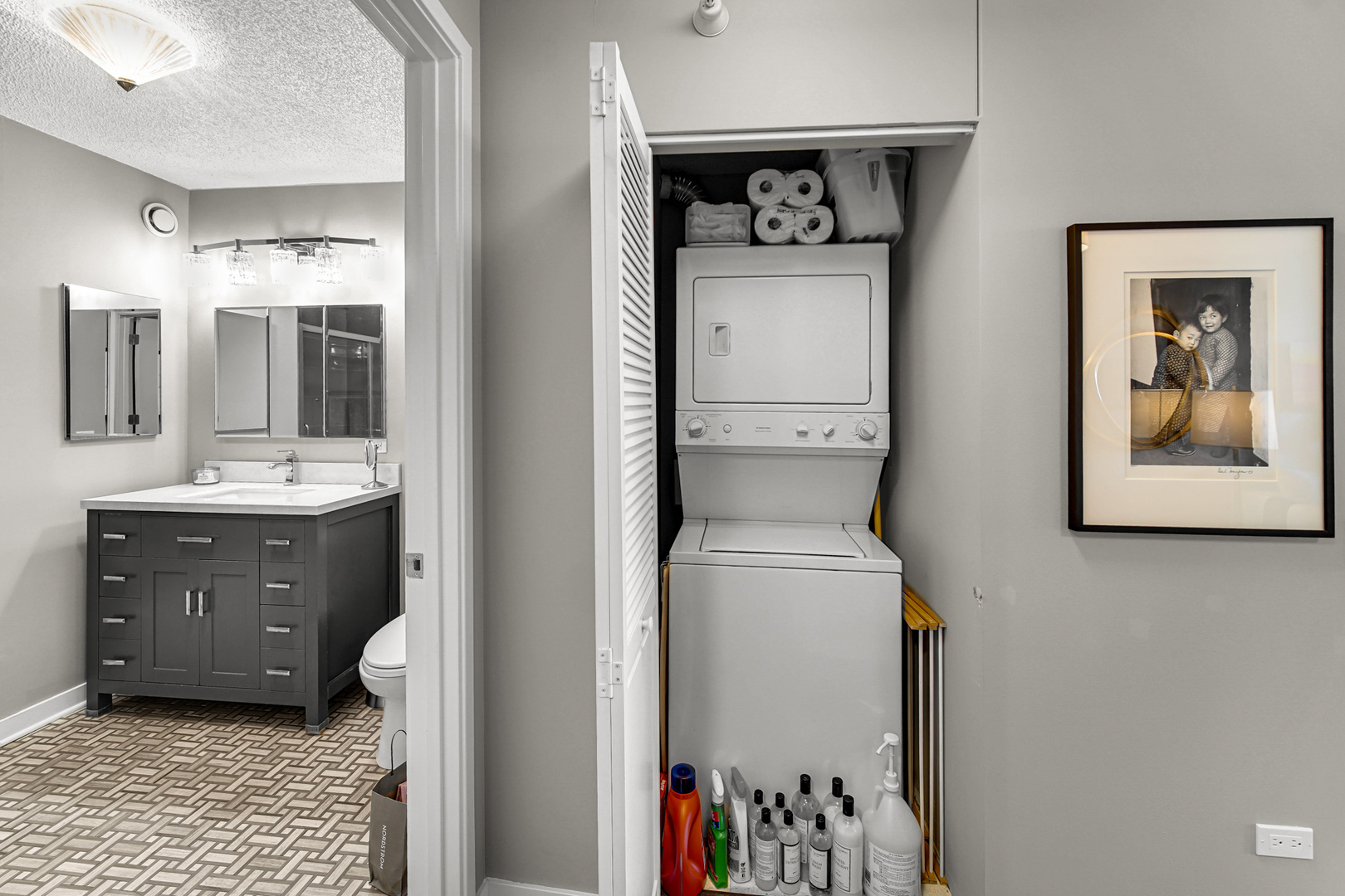 545 N DEARBORN Street Unit: 3006