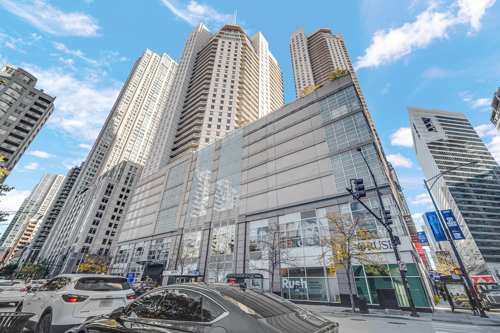 545 N DEARBORN Street Unit: 3006
