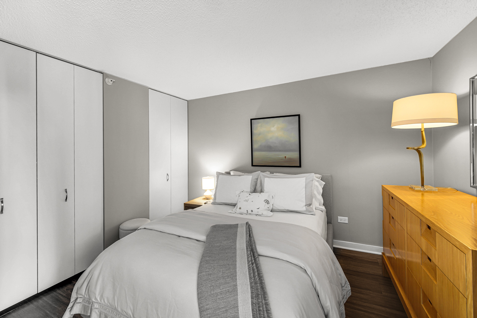 545 N DEARBORN Street Unit: 3006