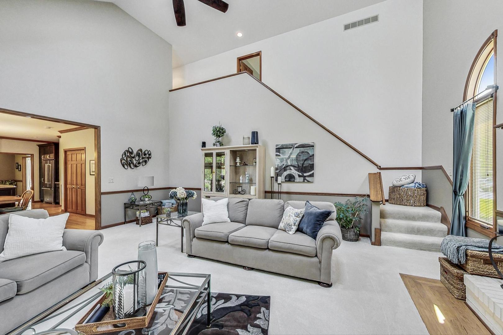 2111 Overstreet Court