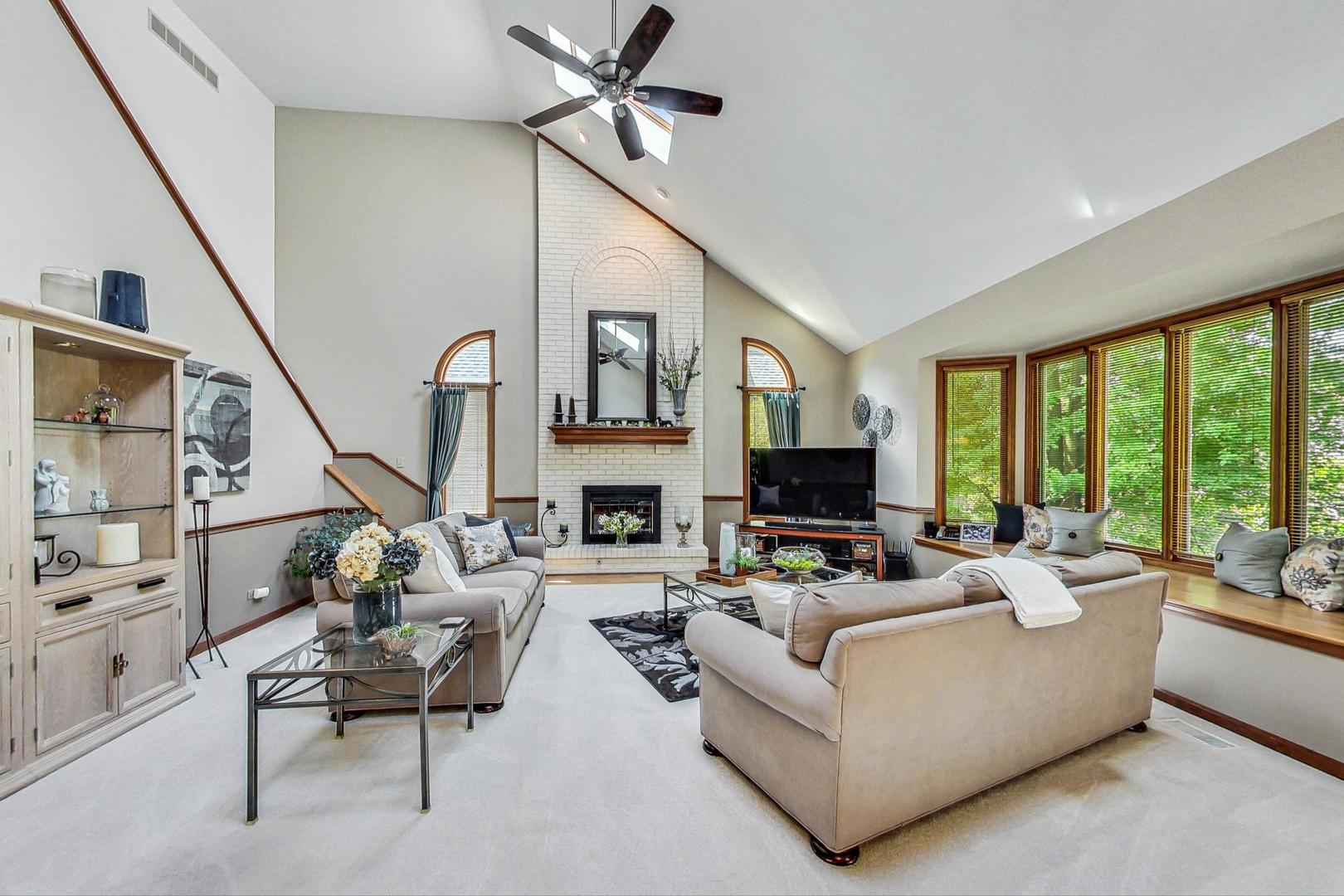 2111 Overstreet Court