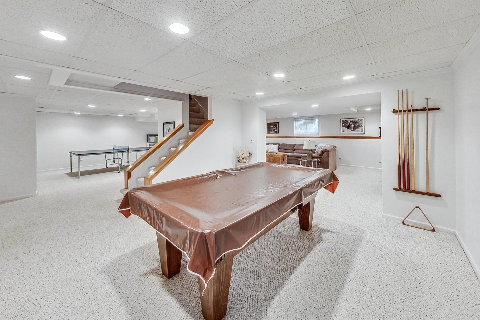 2111 Overstreet Court