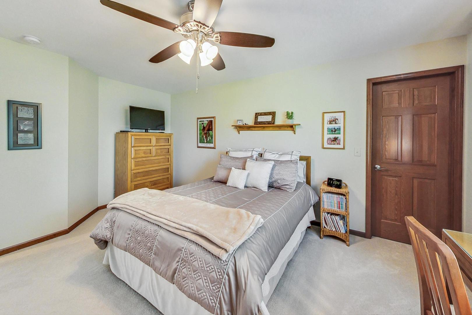 2111 Overstreet Court