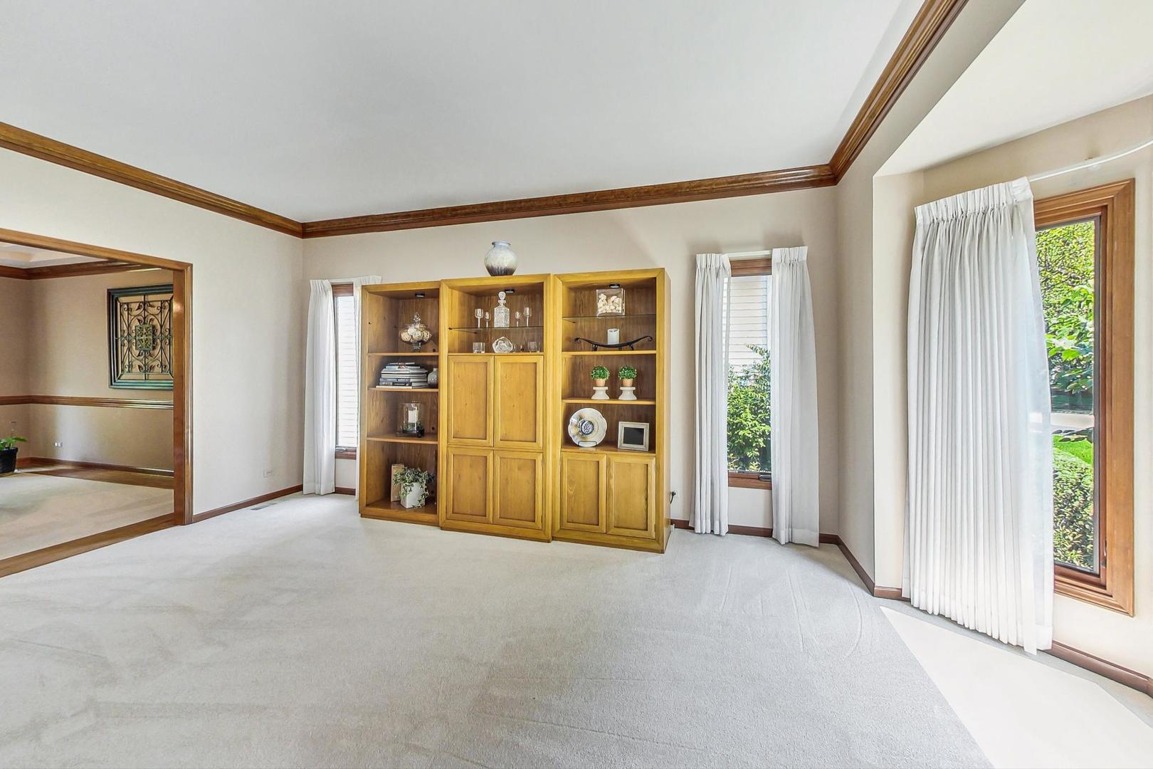 2111 Overstreet Court