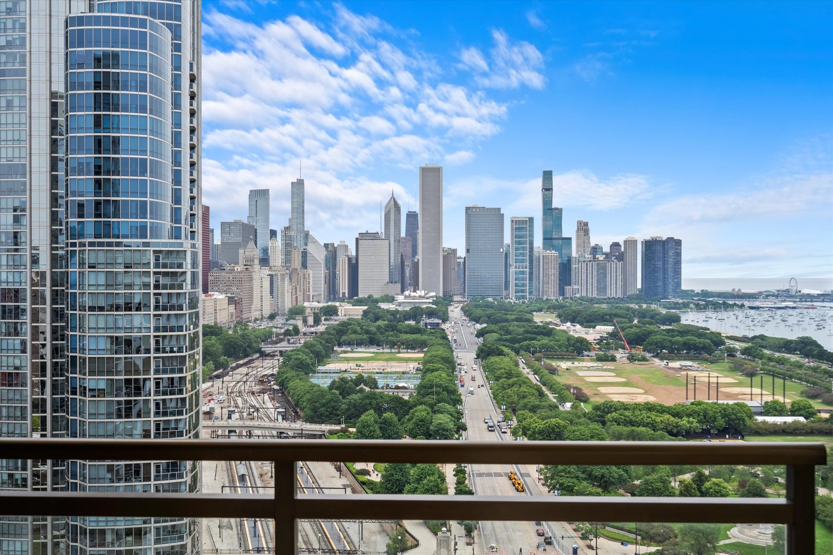 233 E 13TH Street Unit: 1308