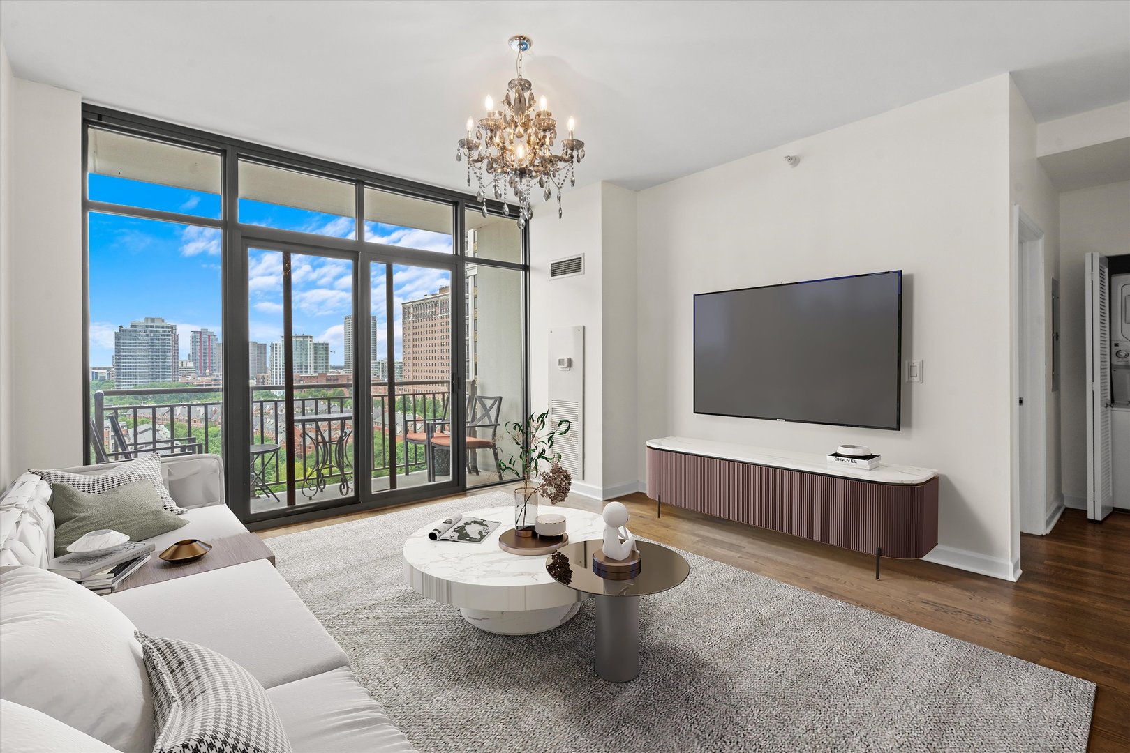 233 E 13TH Street Unit: 1308