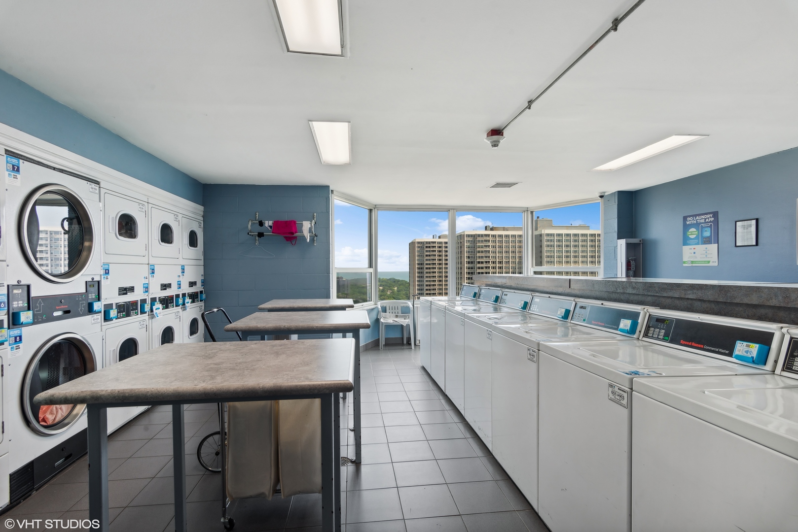 720 W GORDON Terrace Unit: 11M