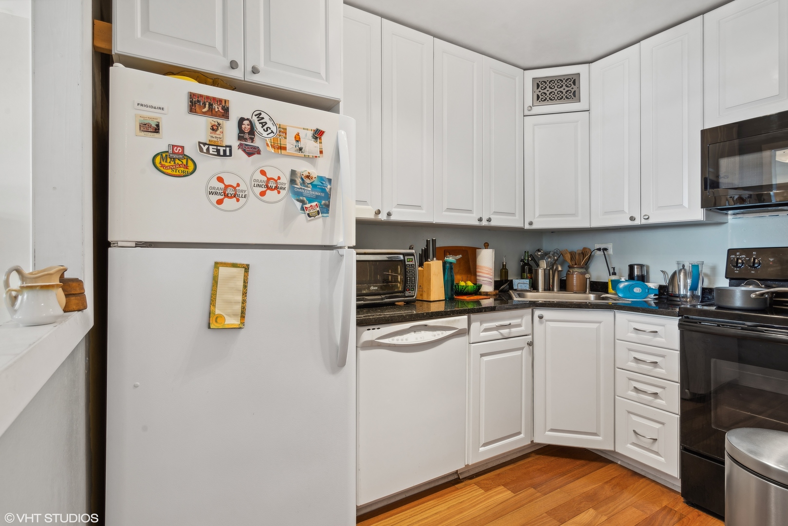 720 W GORDON Terrace Unit: 11M