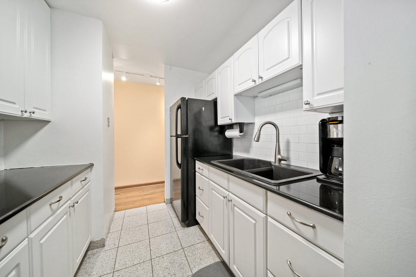6171 N Sheridan Road Unit: 1204
