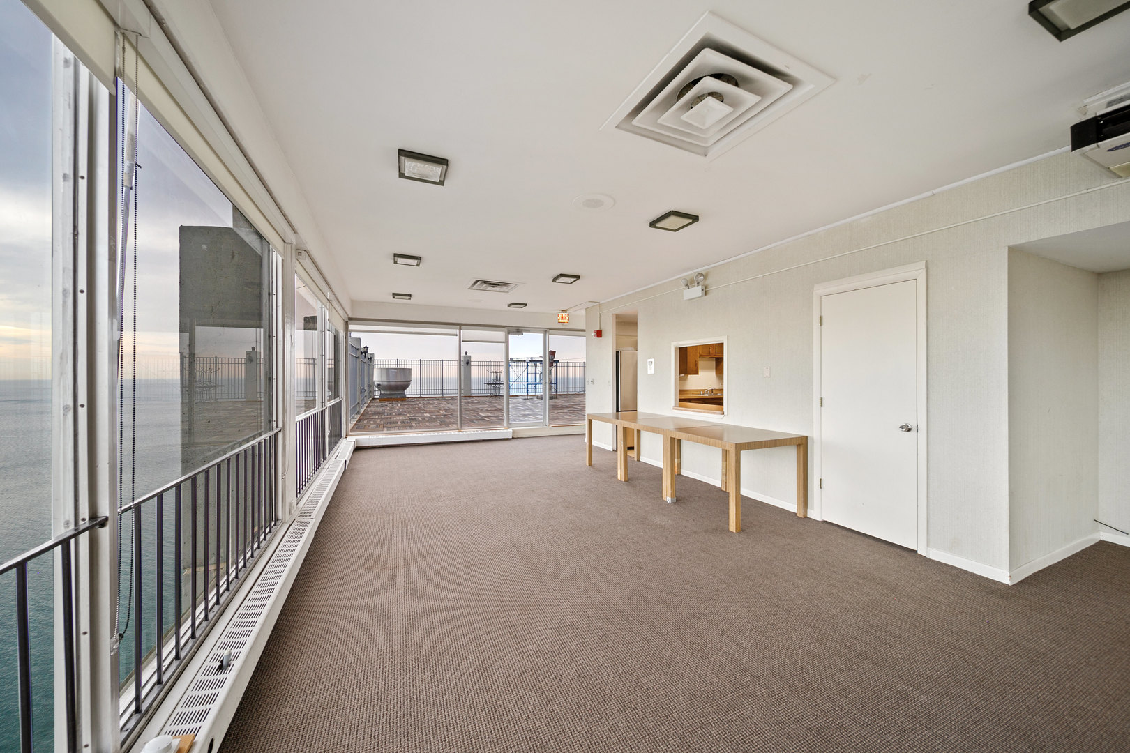 6171 N Sheridan Road Unit: 1204