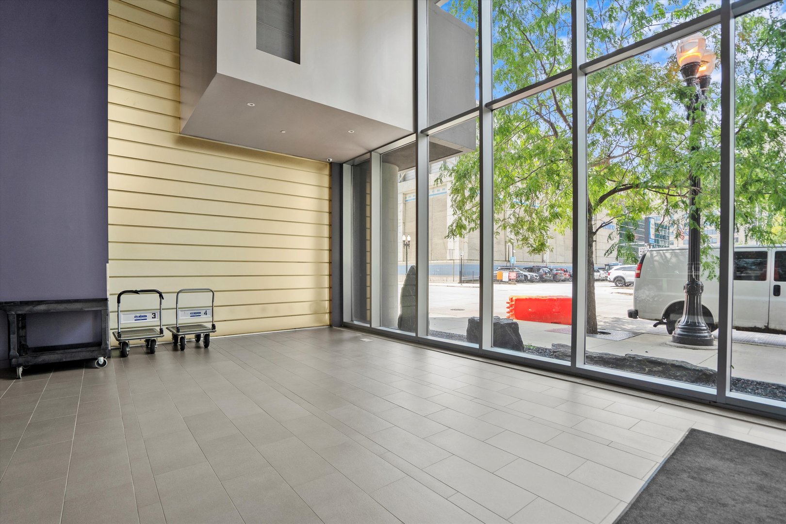 235 W Van Buren Street Unit: 3607