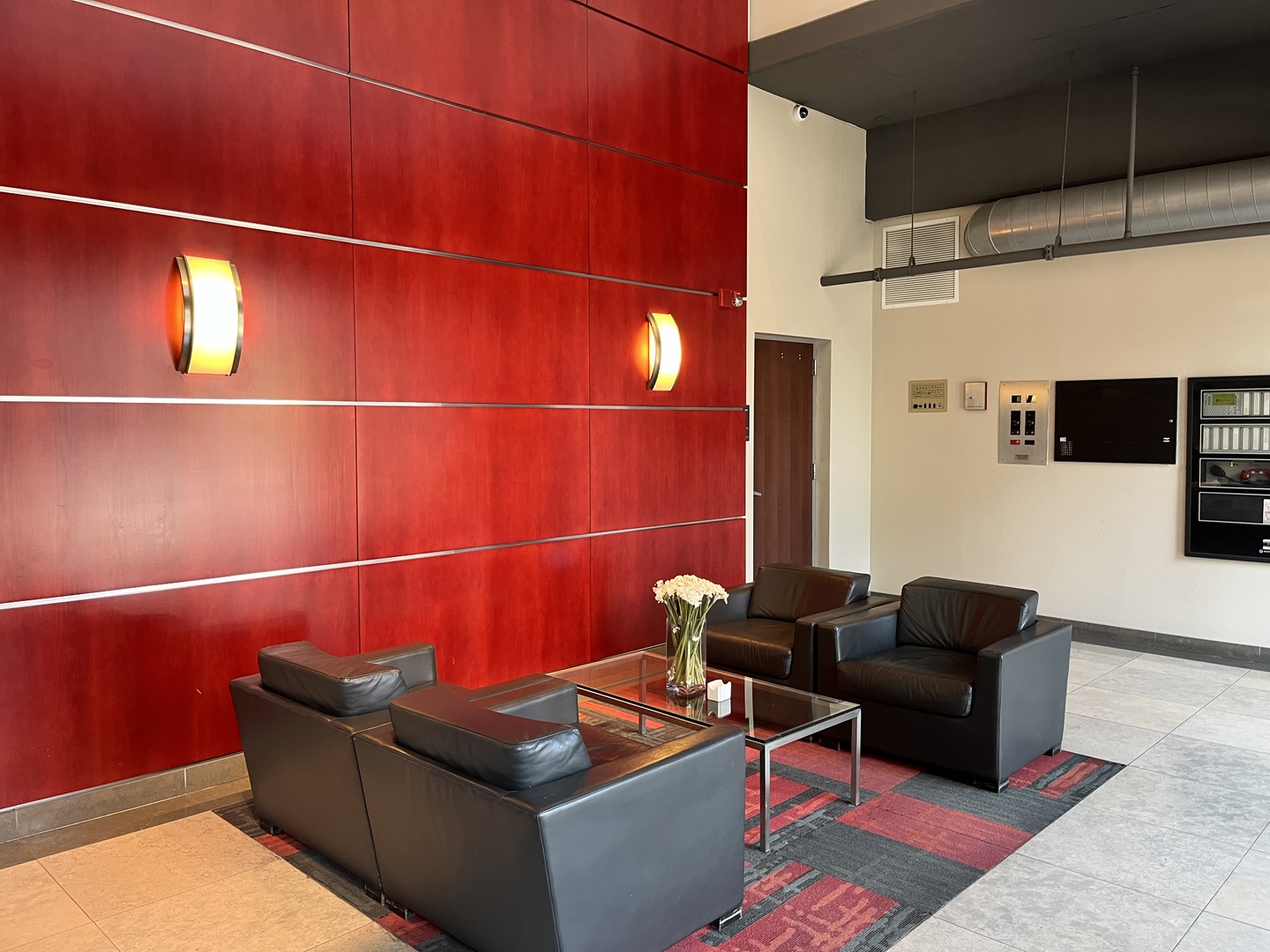 740 W Fulton Street Unit: 1008