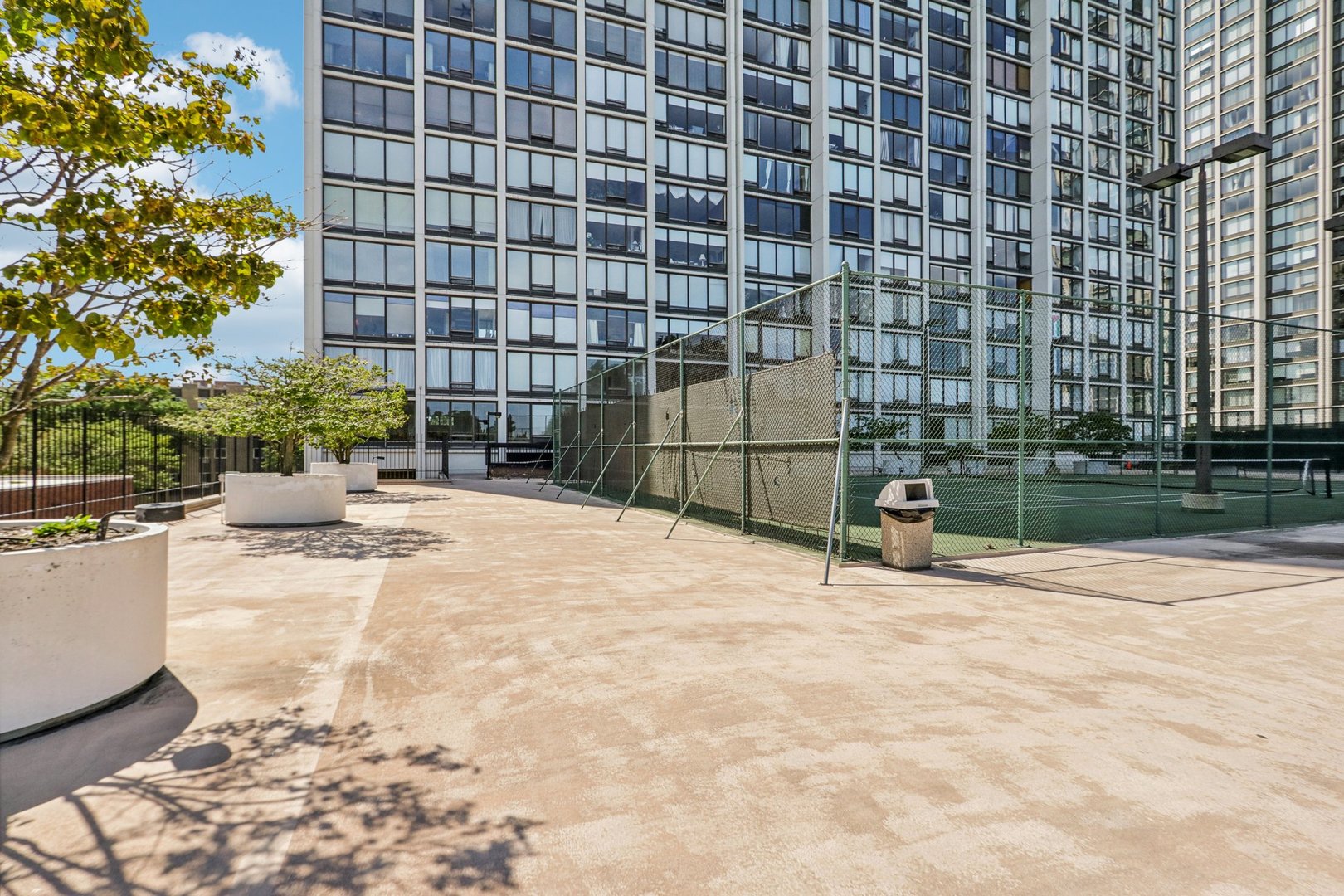 5445 N Sheridan Road Unit: 1901