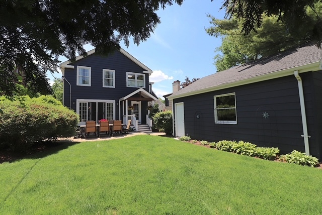 2000 Beechwood Avenue