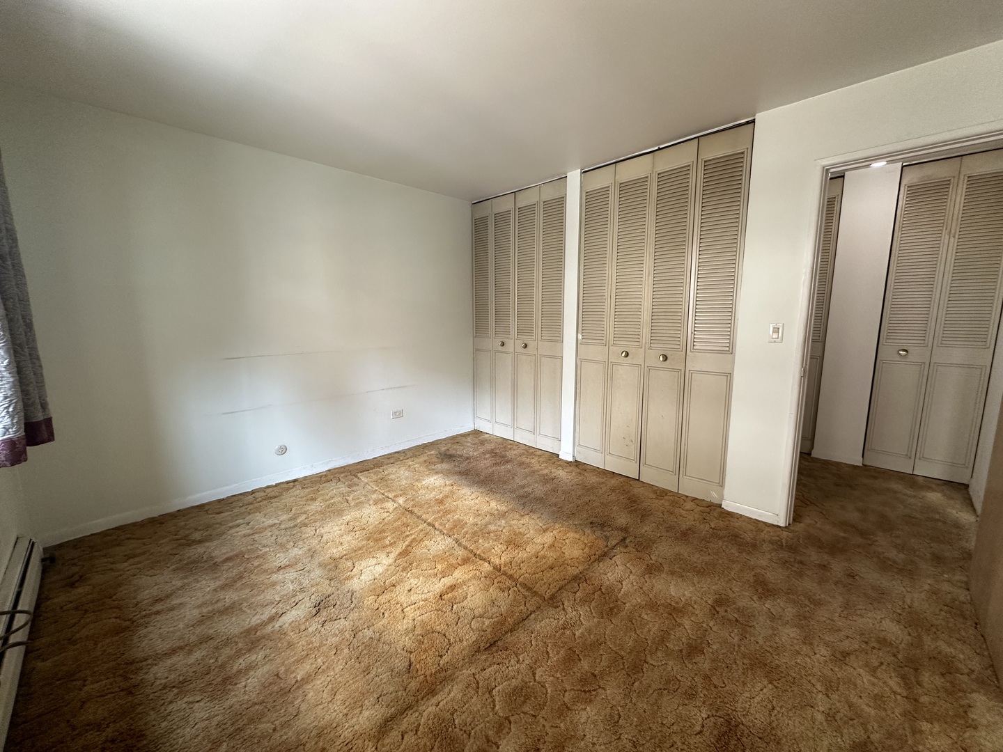 420 W Aldine Avenue Unit: 327