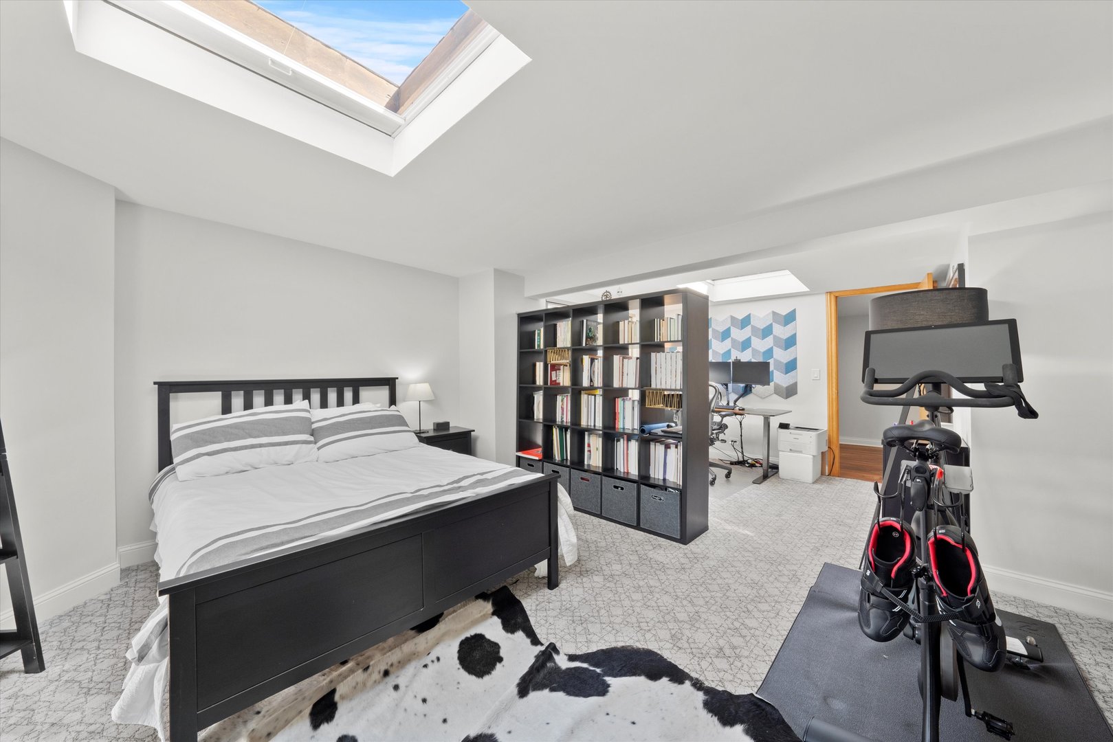 550 W Surf Street Unit: 522