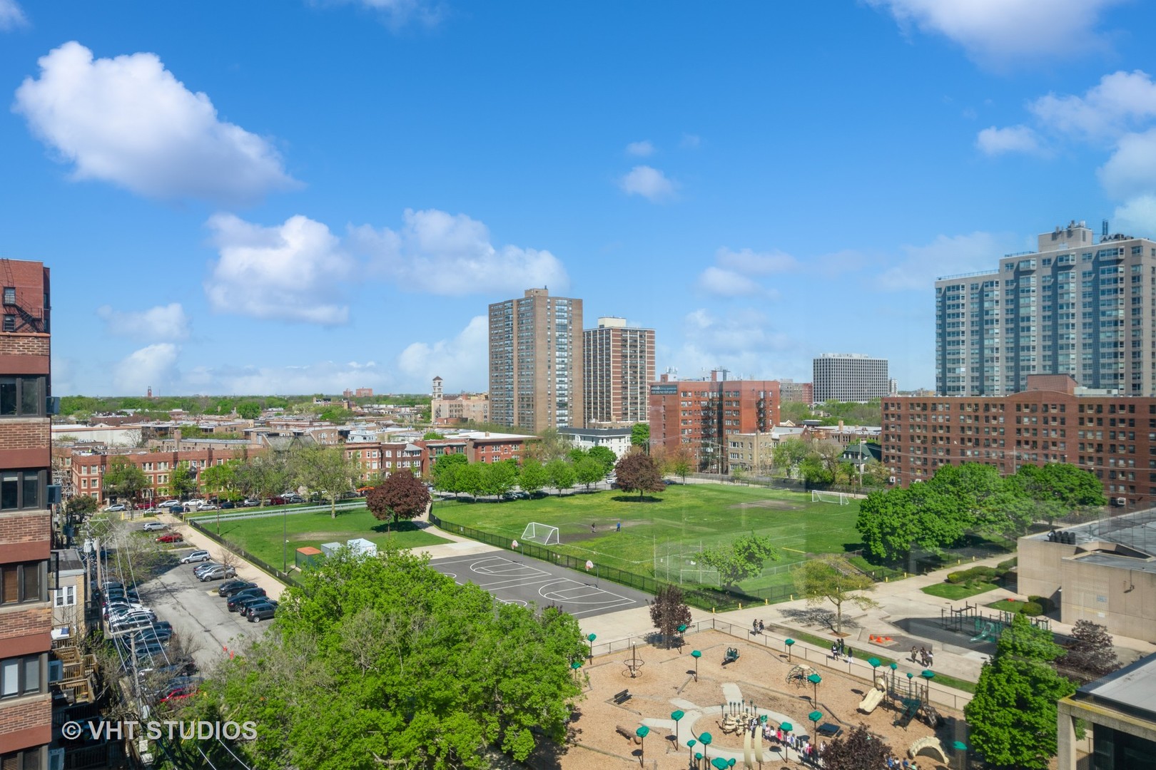 700 W Bittersweet Place Unit: 1008