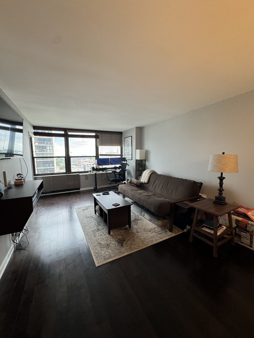 1560 N Sandburg Terrace Unit: 1507