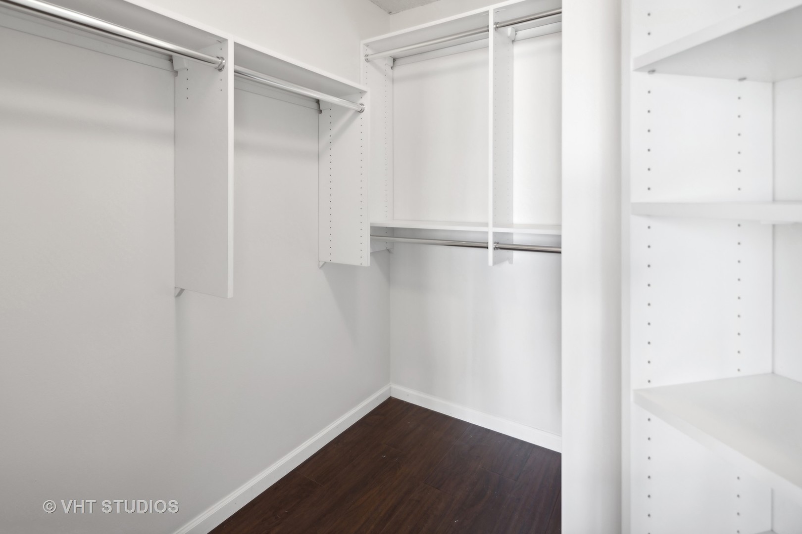 480 N Mcclurg Court Unit: 1102