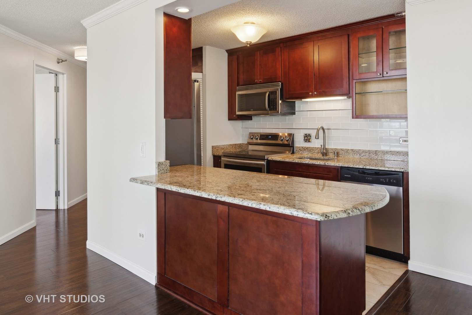 480 N Mcclurg Court Unit: 1102