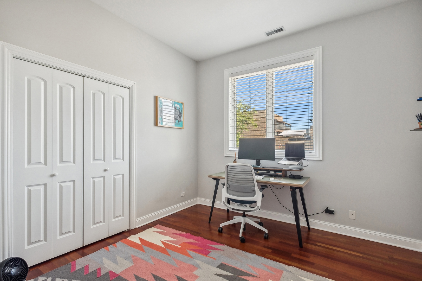 2931 N Milwaukee Avenue Unit: 2S