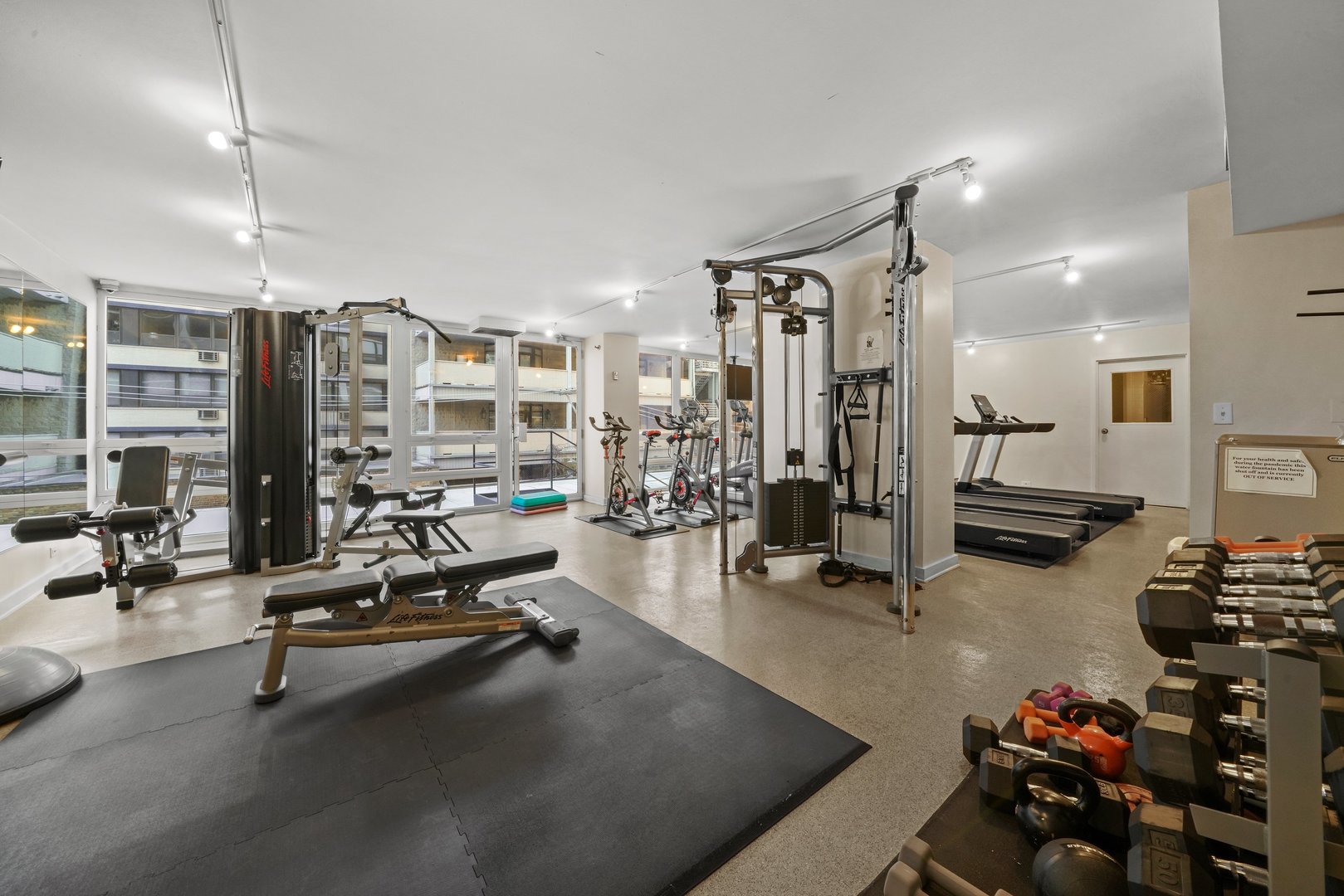 50 E Bellevue Place Unit: 2205