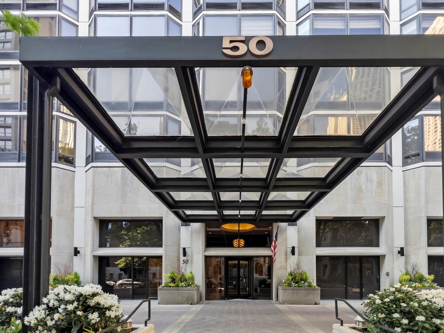 50 E Bellevue Place Unit: 2205