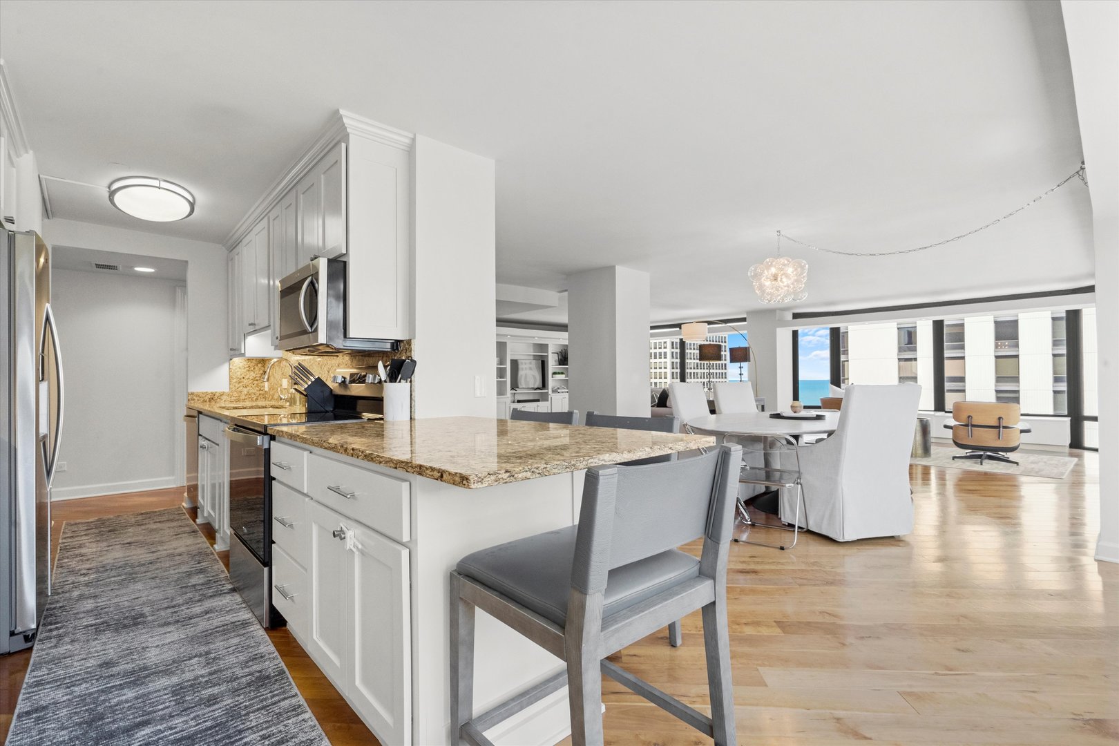 50 E Bellevue Place Unit: 2205