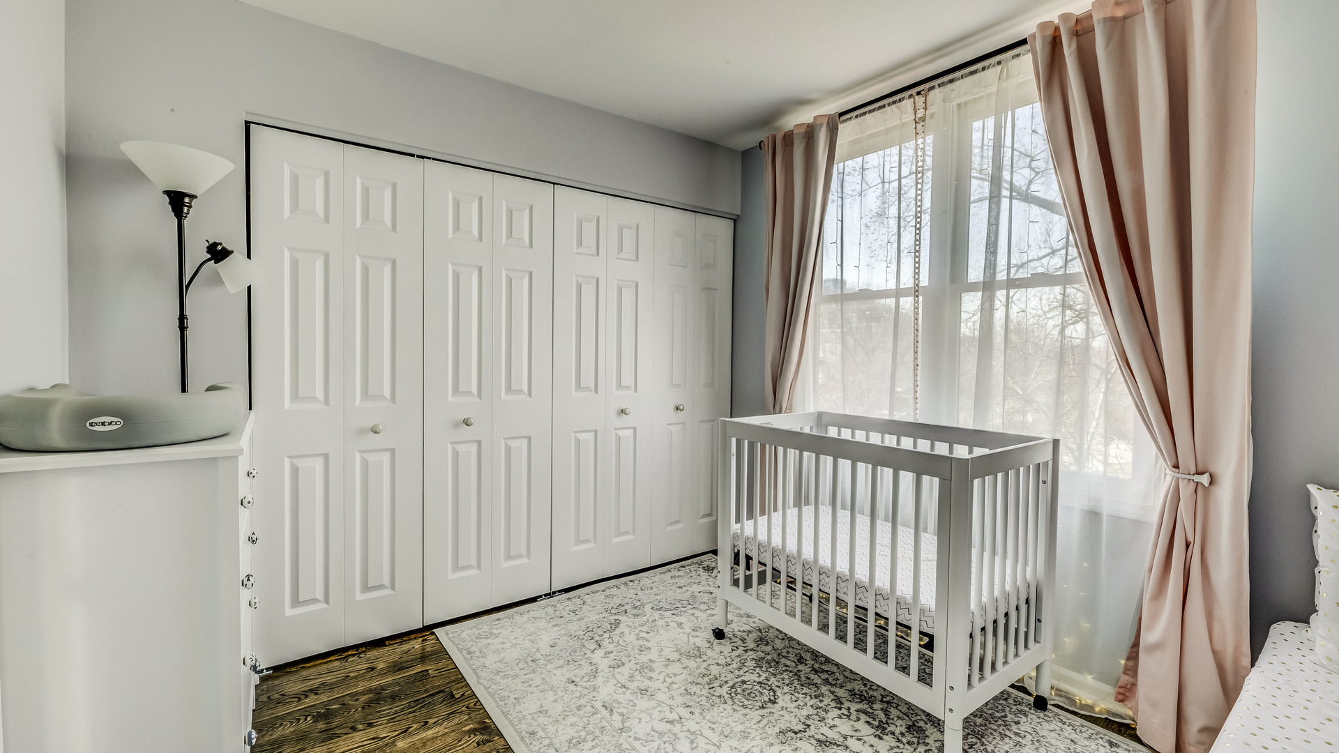 1441 S PLYMOUTH Court Unit: P