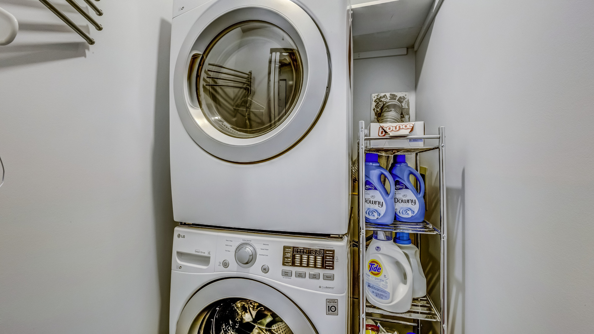 1441 S PLYMOUTH Court Unit: P