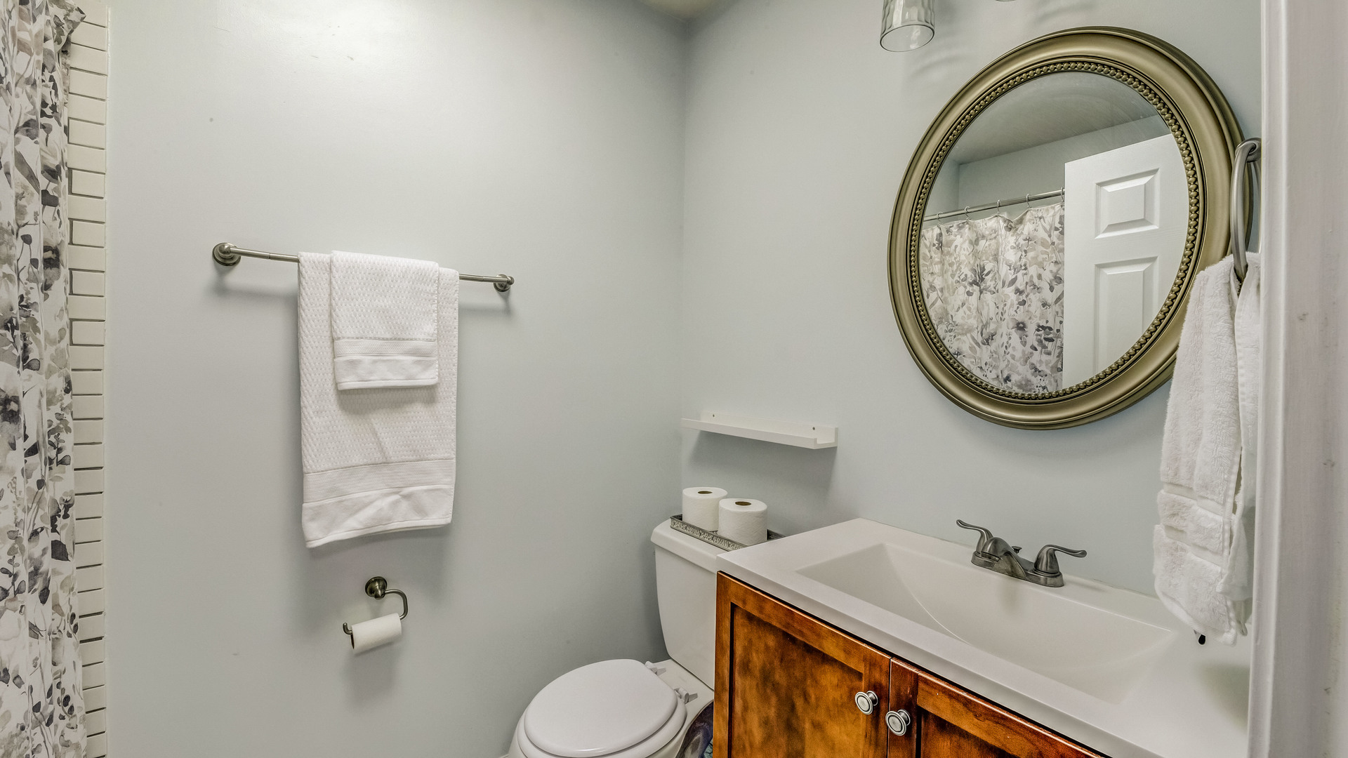 1441 S PLYMOUTH Court Unit: P